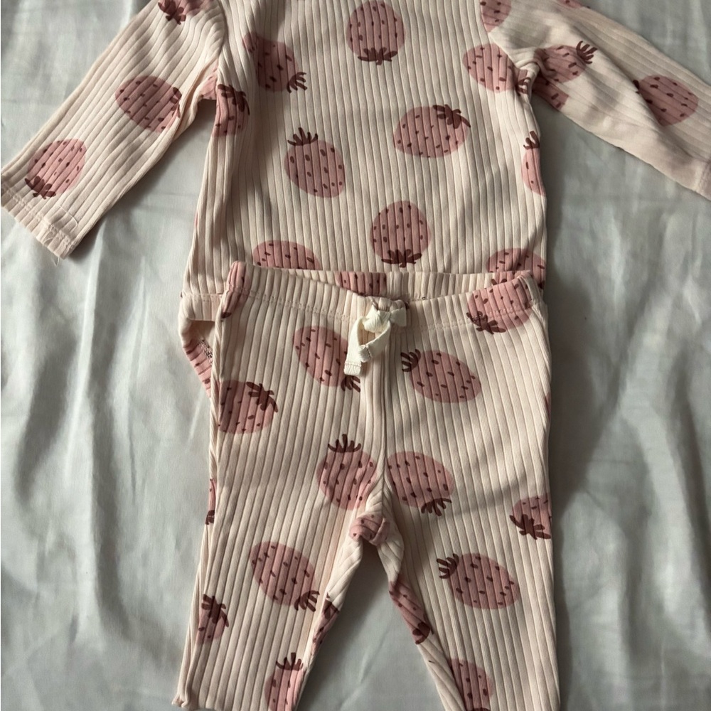Carter's Pink Pineapple Kids Matching Set